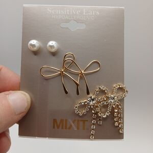MIXIT Bow Earring Set | Pearl Studs & Rhinestone Bow | 3 Pair